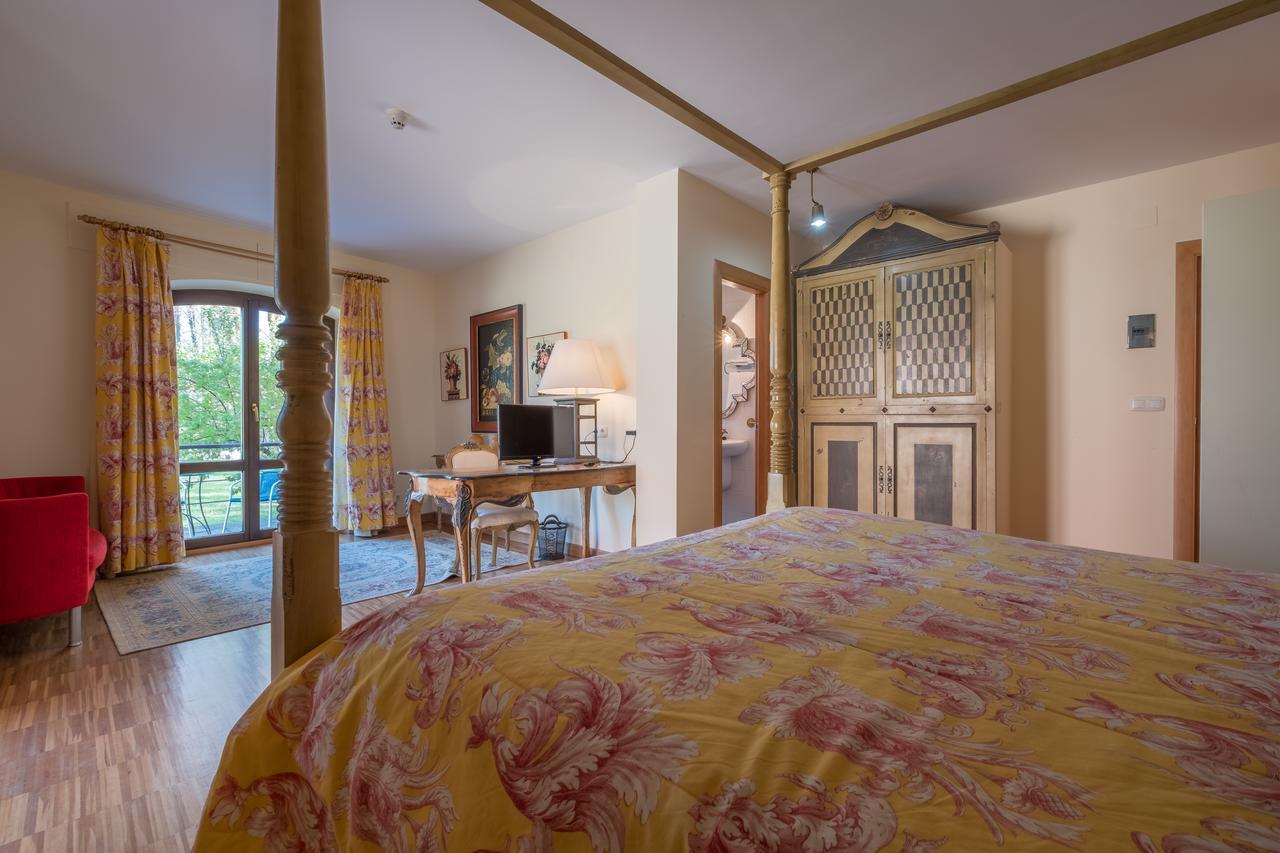Salinas De Pisuerga Hotel El Molino De Salinas מראה חיצוני תמונה