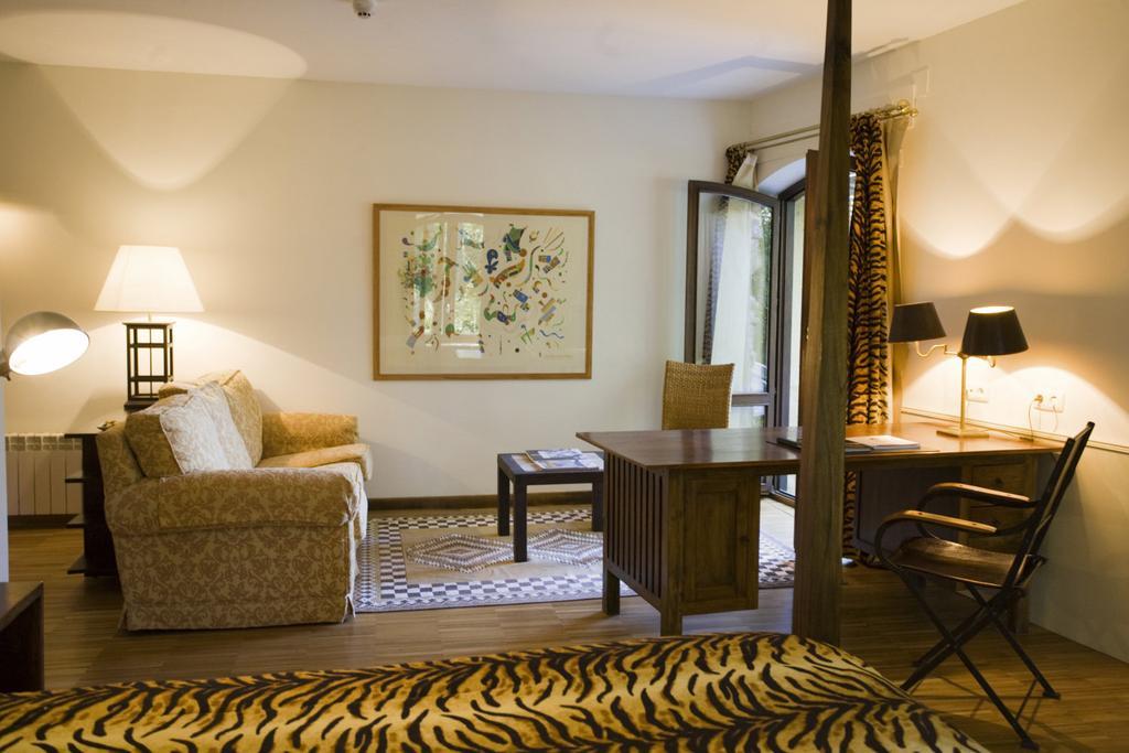 Salinas De Pisuerga Hotel El Molino De Salinas חדר תמונה